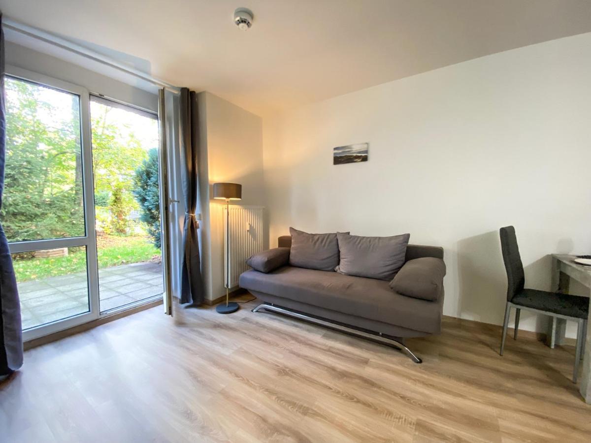 Wohlfuehl-Apartment Mit Kostenfreier Tiefgarage, Wifi & Terrasse Leipzig Exteriör bild