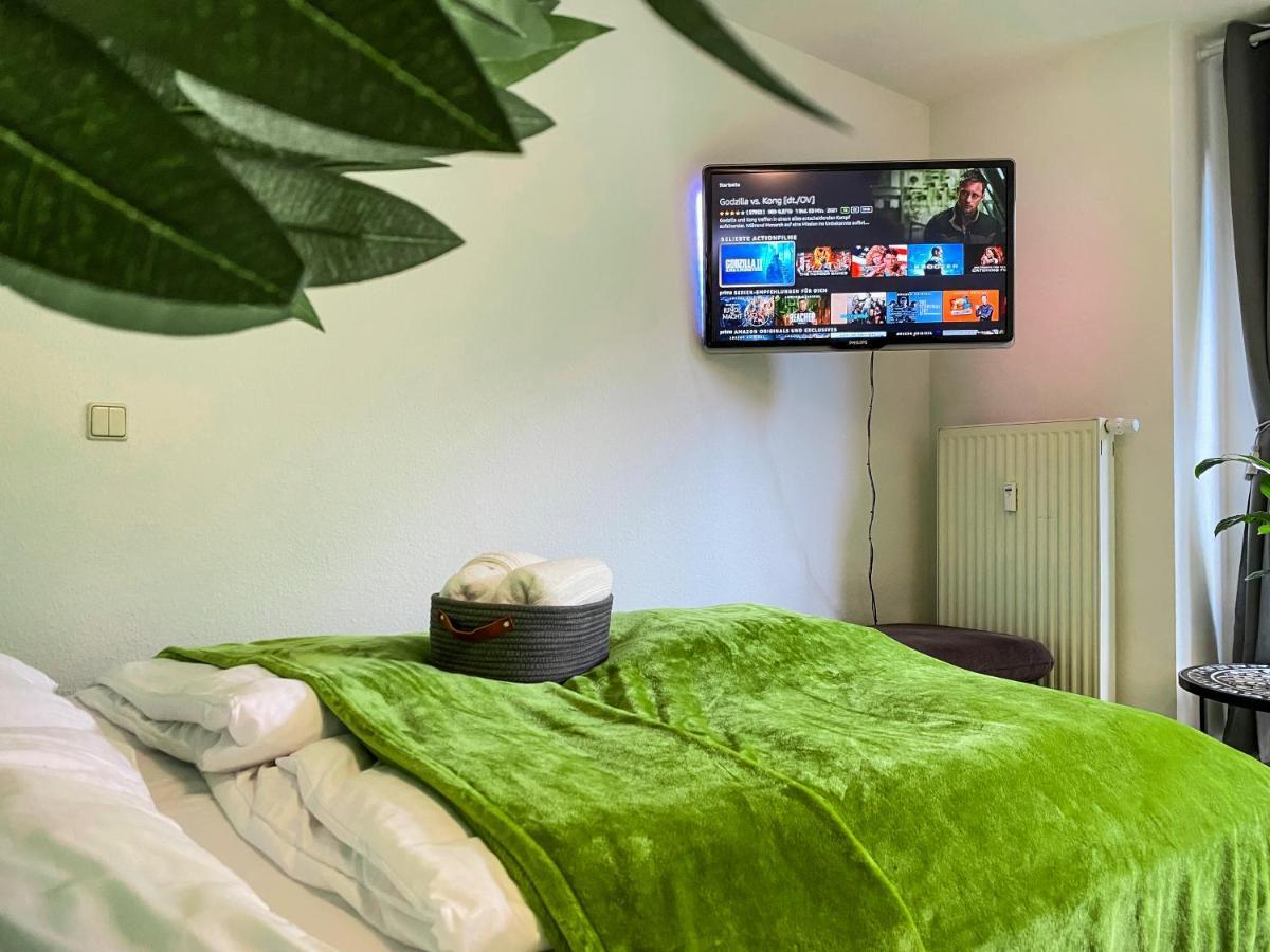 Wohlfuehl-Apartment Mit Kostenfreier Tiefgarage, Wifi & Terrasse Leipzig Exteriör bild